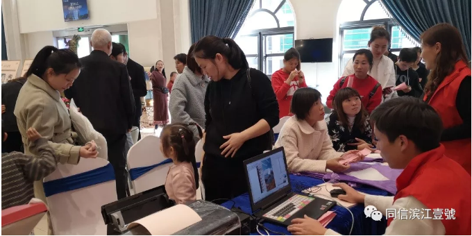 愛(ài)心定制抱枕，把幸福抱回家